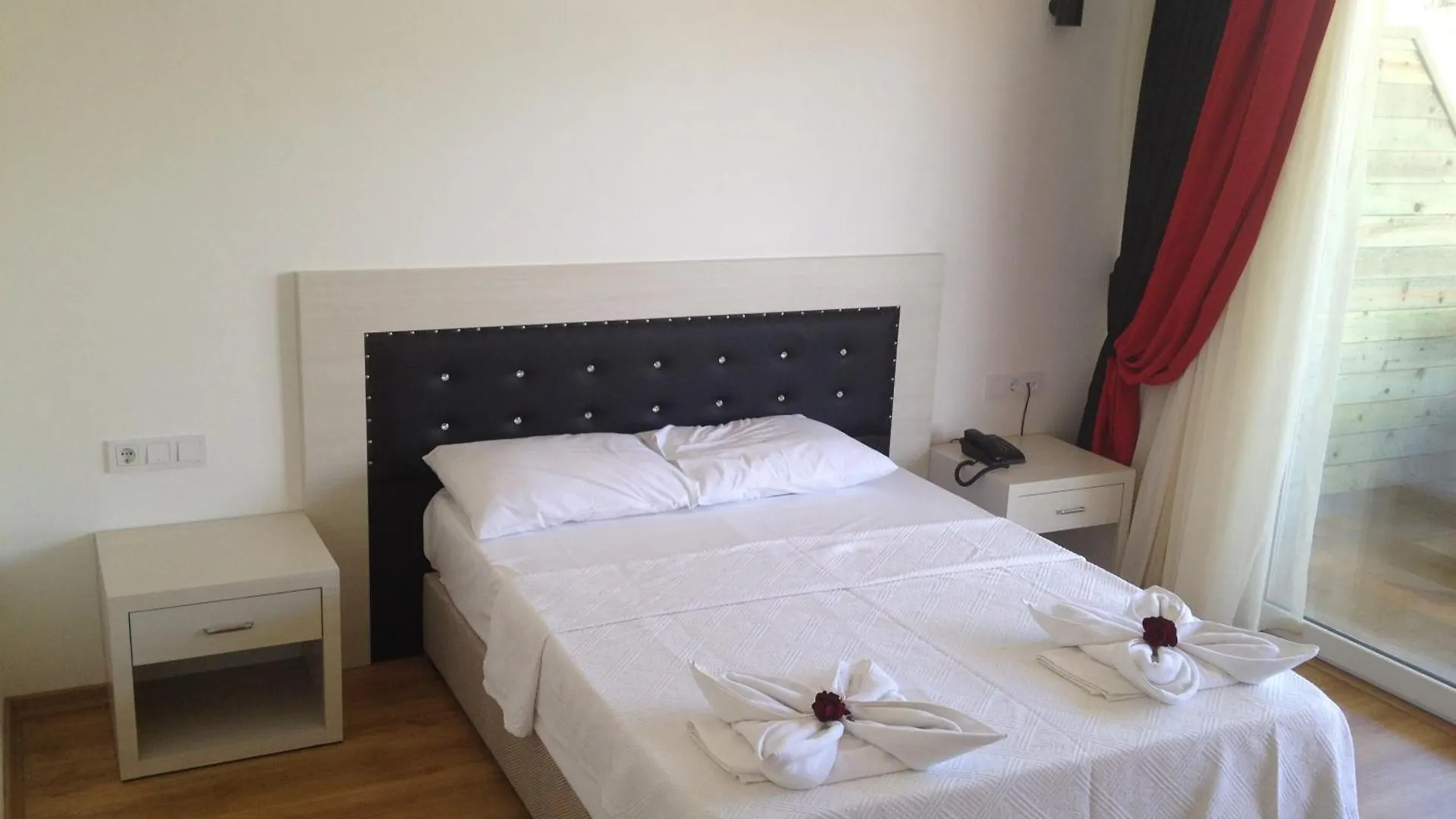 Lycian Hotel 厄吕代尼兹